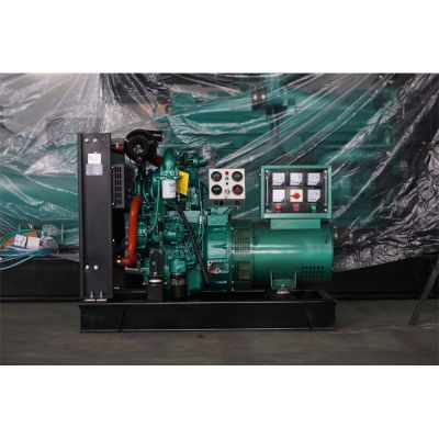 工廠直銷30KW柴油發電機，品牌有珀金斯、常柴、上柴楊動、東風康明斯等柴油發電機組。廠價直銷歡迎選購：13773399855。