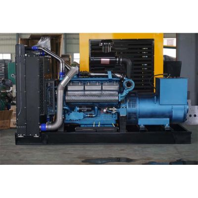 650kw東風(fēng)研究所柴油發(fā)電機(jī)組-東風(fēng)研究所12缸柴油機(jī)SYG266TAD68柴油發(fā)電機(jī)組,缸徑/行程：135/155mm,柴油發(fā)電機(jī)組水冷發(fā)動(dòng)機(jī)功率680KW,柴油發(fā)電機(jī)組配套馬拉松斯坦福發(fā)電機(jī)。廠價(jià)直銷歡迎選購：13773399855。