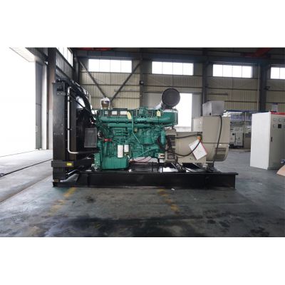 500kw沃爾沃柴油發(fā)電機(jī)組-沃爾沃6缸柴油機(jī)TWD1643GE柴油發(fā)電機(jī)組,缸徑/行程：144/165mm,柴油發(fā)電機(jī)組水冷發(fā)動機(jī)功率560KW,柴油發(fā)電機(jī)組配套馬拉松斯坦福發(fā)電機(jī)。廠價直銷歡迎選購：13773399855。