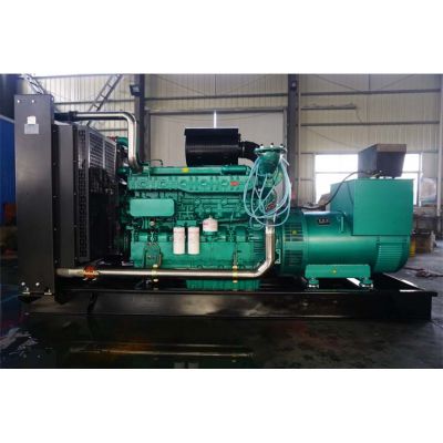 500kw玉柴柴油發電機組-玉柴6缸柴油機YC6TD780-D31柴油發電機組,缸徑/行程：152/180mm,柴油發電機組水冷發動機功率572KW,柴油發電機組配套馬拉松斯坦福發電機。廠價直銷歡迎選購：13773399855。